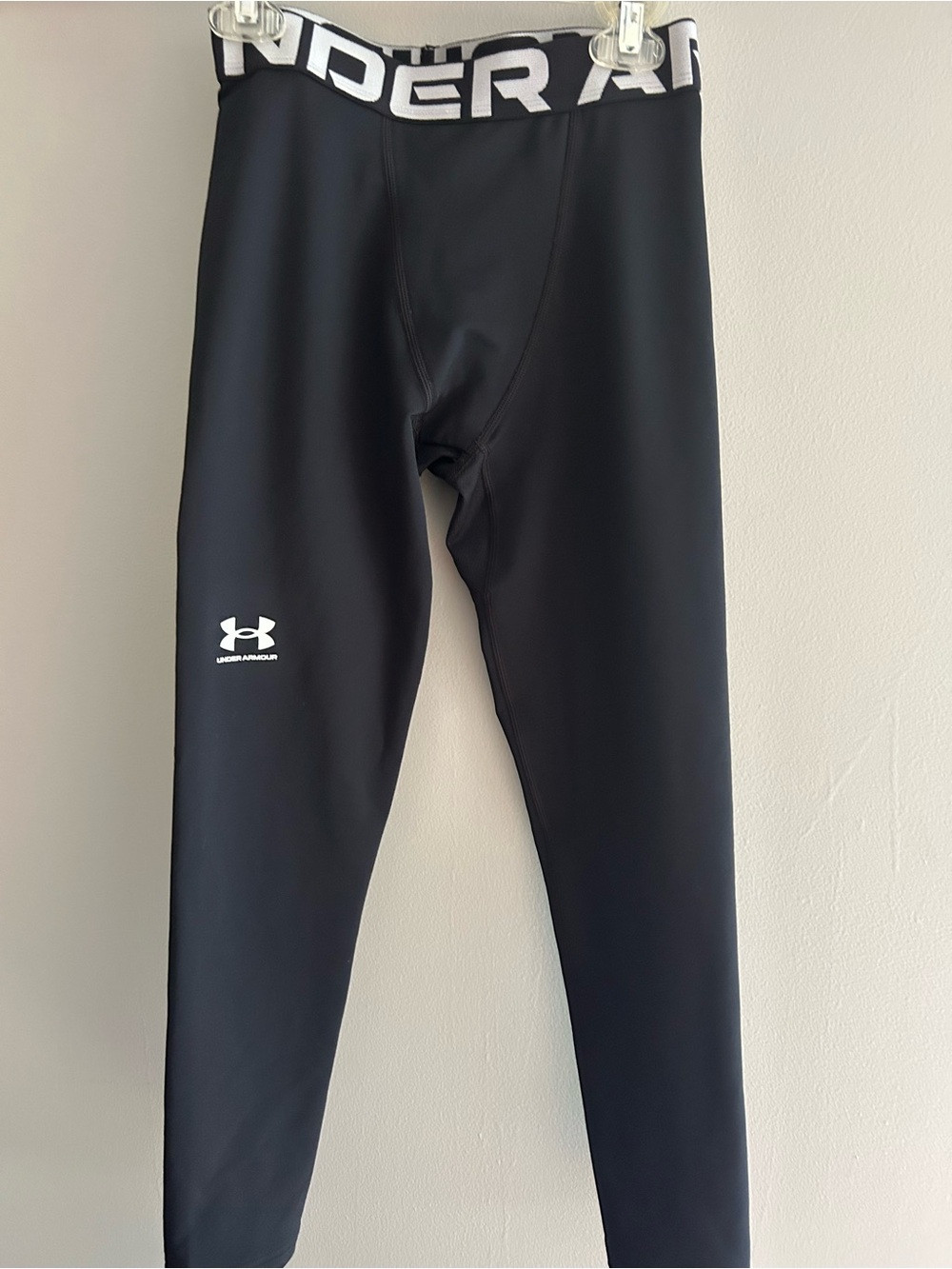 Under Armour Youth Black Cold Gear Leggings with White Waistband Logo Medium